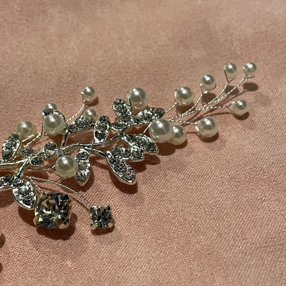 Boho bridal wedding hair vine - 17 cm in silver - Picture 3 of 7